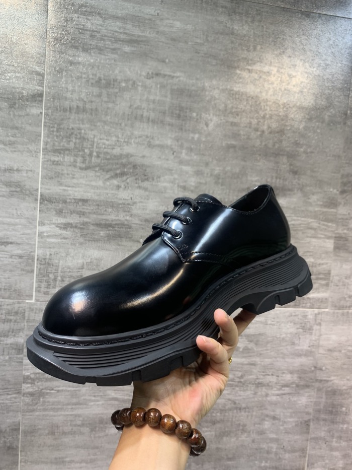 Men A*exander M*queen Sneaker CP 20230607-49