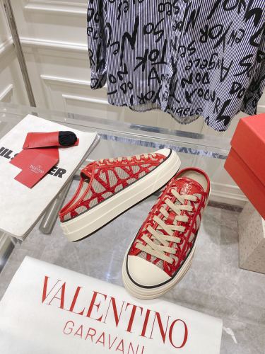 Men And Women 𝑉*𝐴𝐿𝐸𝑁𝑇𝐼𝑁𝑂 Top slippers CP 20230607-31
