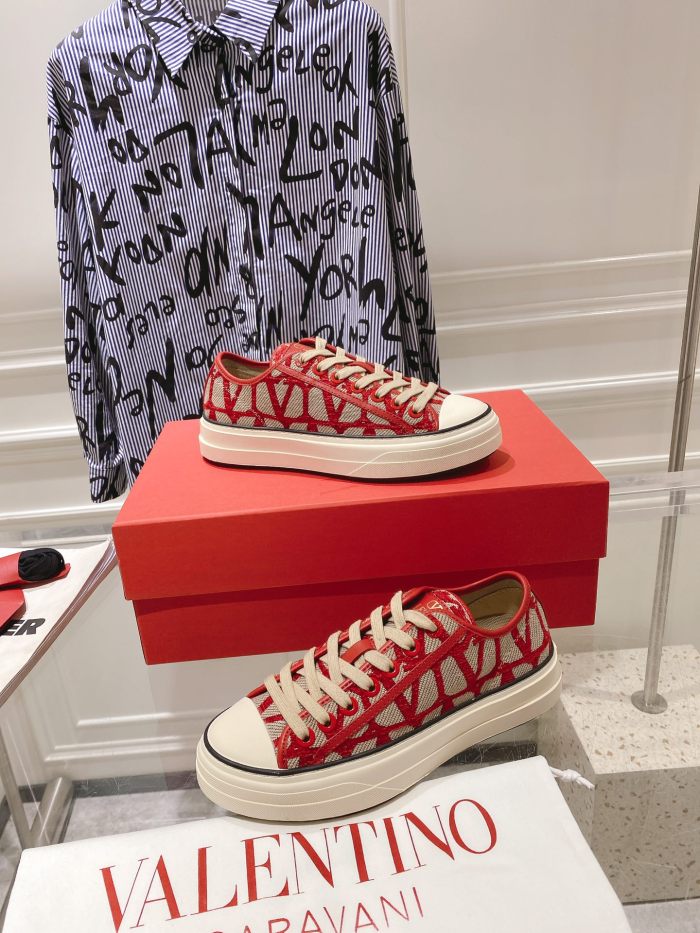 Men And Women 𝑉*𝐴𝐿𝐸𝑁𝑇𝐼𝑁𝑂 Top Canvas Shoe CP 20230607-28