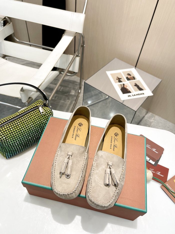 Women L*oro p*iana  Slippers CP 20230608-5