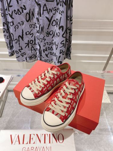 Men And Women 𝑉*𝐴𝐿𝐸𝑁𝑇𝐼𝑁𝑂 Top Canvas Shoe CP 20230607-28