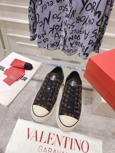 Men And Women 𝑉*𝐴𝐿𝐸𝑁𝑇𝐼𝑁𝑂 Top Canvas Shoe CP 20230608-26