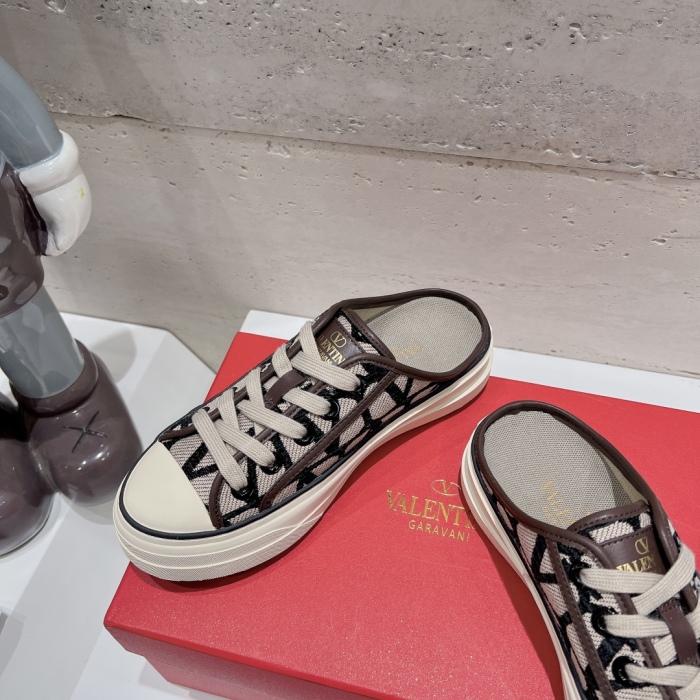Men And Women 𝑉*𝐴𝐿𝐸𝑁𝑇𝐼𝑁𝑂 Top slippers CP 20230607-29