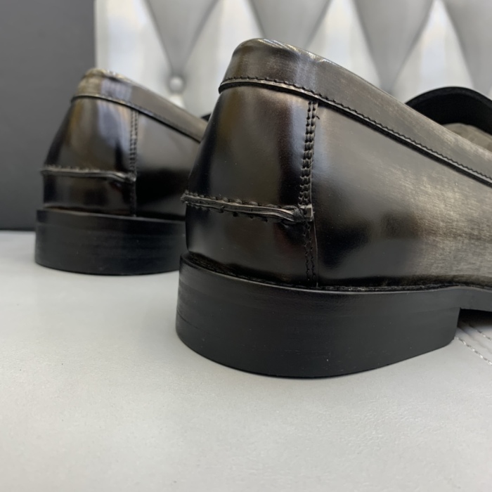 Men V*ersace Top Loafer CP 20230613-1