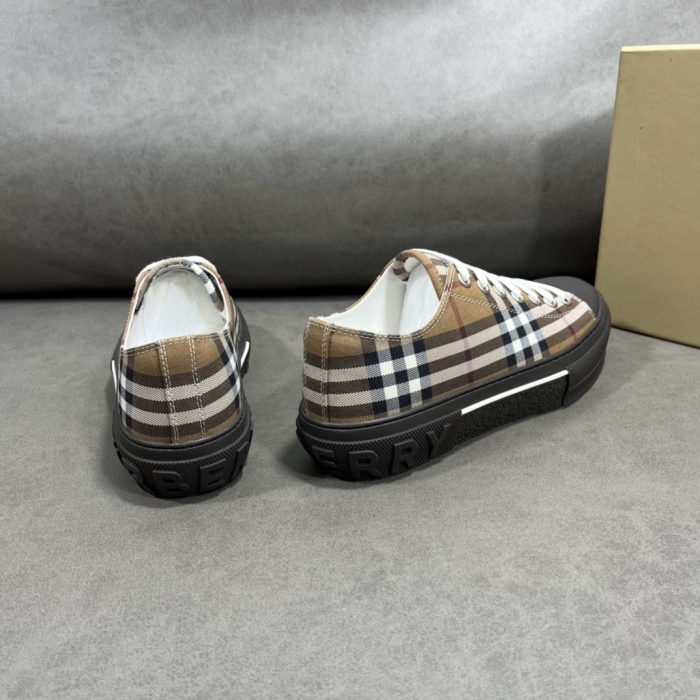 Men B*urberry Top Sneaker  Low CP 20230613-49