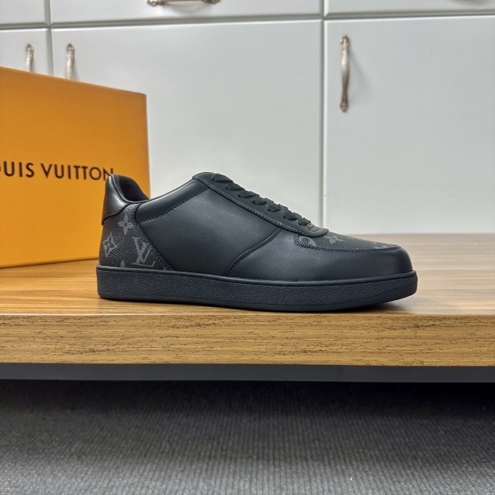 Men L*ouis V*uitton Top Sneaker Trainer CP 20230614-54