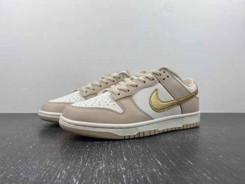 Dunk Low Phantom Metallic Gold  DX5930-001