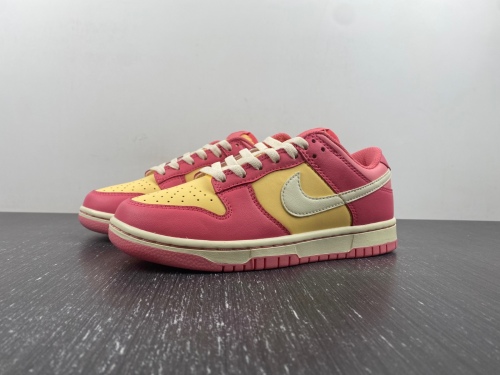 Dunk Low Strawberry Peach Cream DH9765-200