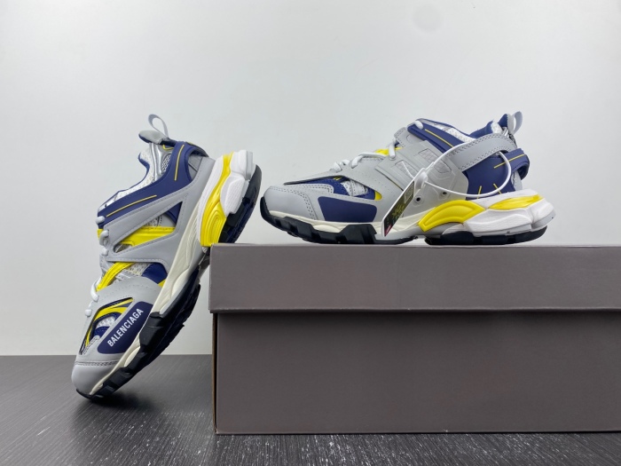 Men Women B*alenciaga Track AM 20230619-3