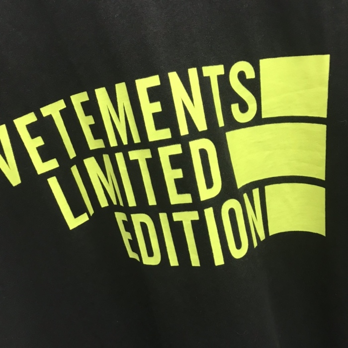 V*etements T-shirt Top Quality DSX 20230620-53