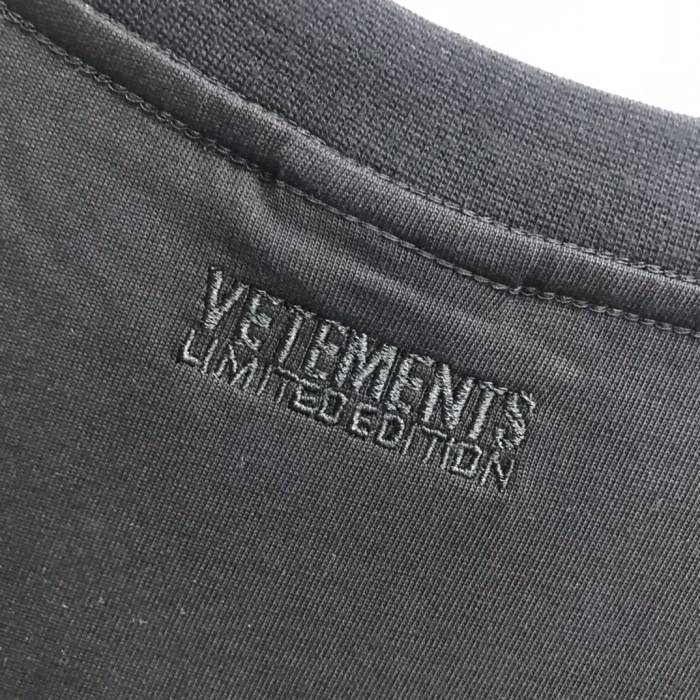V*etements T-shirt Top Quality DSX 20230620-49