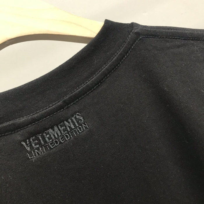 V*etements T-shirt Top Quality DSX 20230620-51