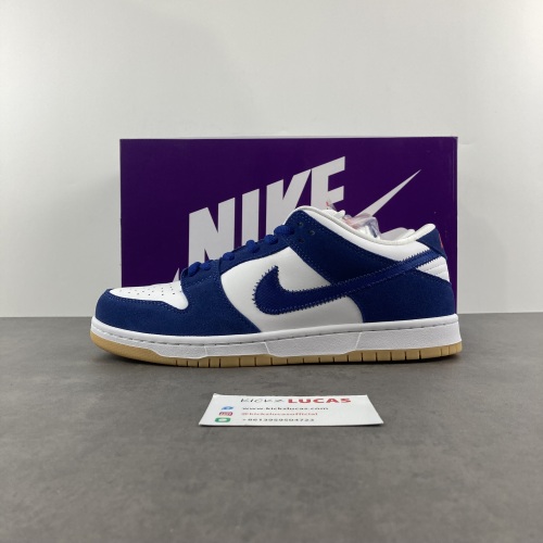 SB Dunk Low Los Angeles Dodgers  DO9395-400