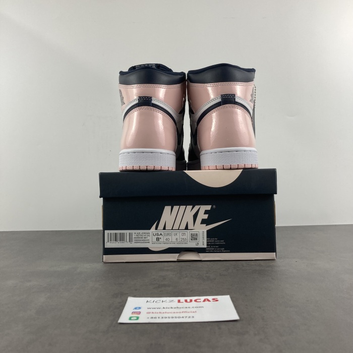 Air Jordan 1 Retro High OG Atmosphere DD9335-641