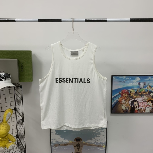 E*ssentials Vest Top Quality WM 20230626-55