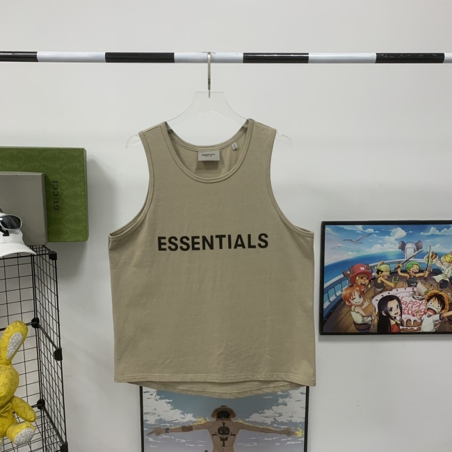 E*ssentials Vest Top Quality WM 20230626-56