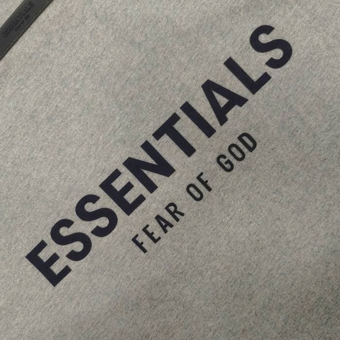E*ssentials T-shirt Top Quality WM 20230627-25