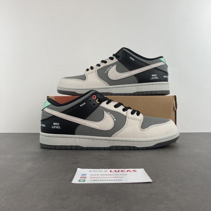 SB Dunk Low VX1000  CV1659-001