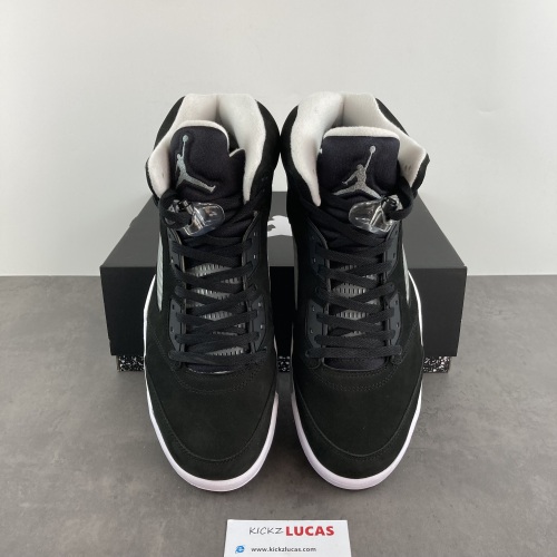 Air Jordan 5 Retro Moonlight  CT4838-011