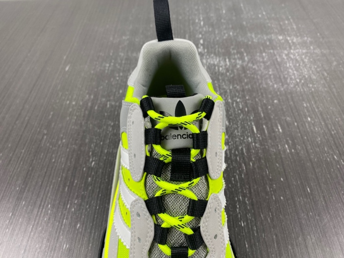 Men Women B*alenciaga Triples Top Sneaker AME20230704