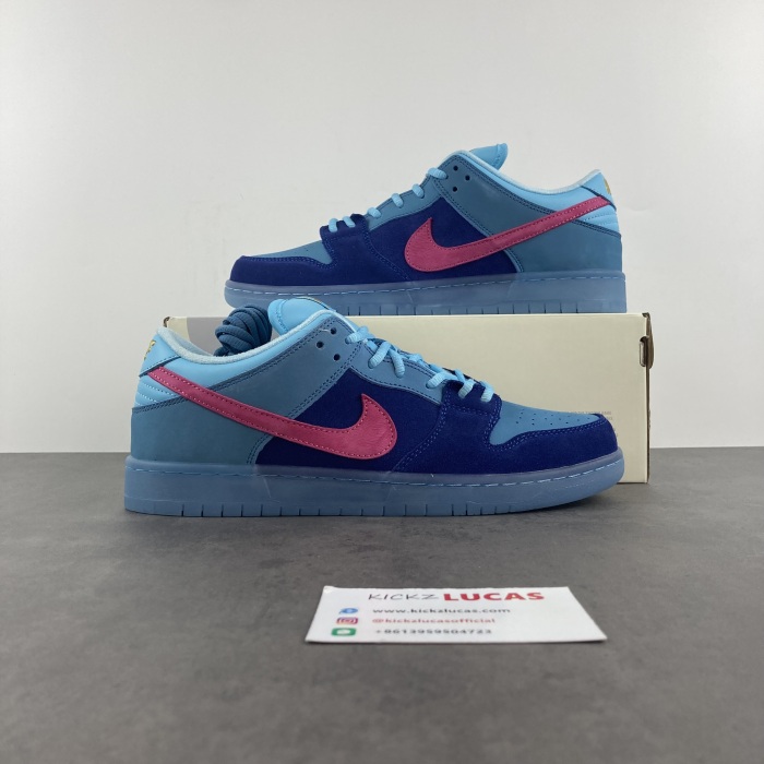 SB Dunk Low Run The Jewels DO9404-400