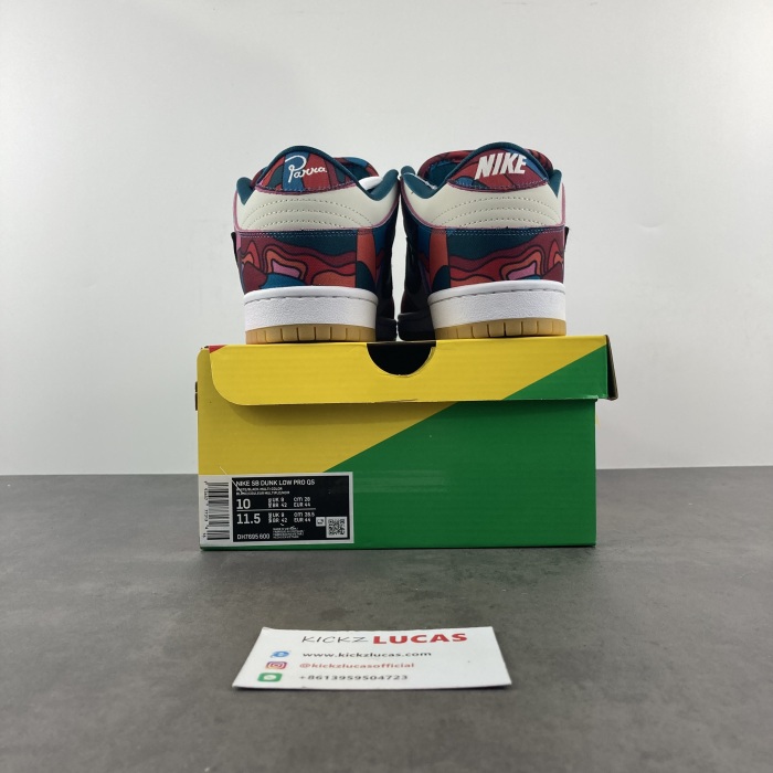SB Dunk Low Pro Parra Abstract Art  DH7695-600