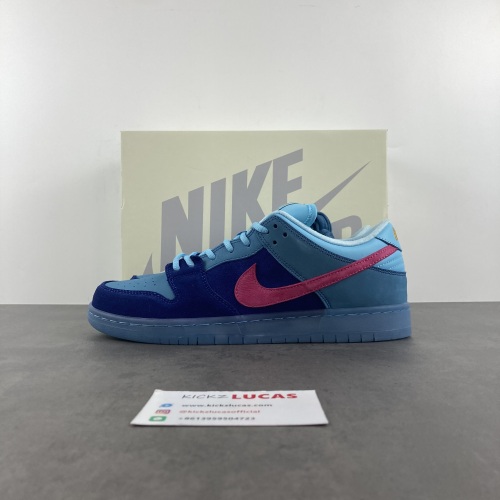 SB Dunk Low Run The Jewels DO9404-400