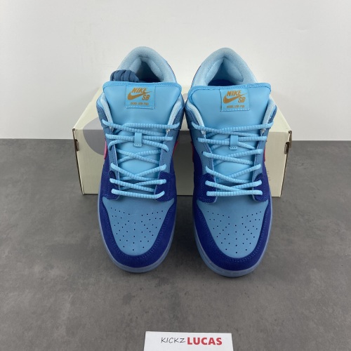 SB Dunk Low Run The Jewels DO9404-400
