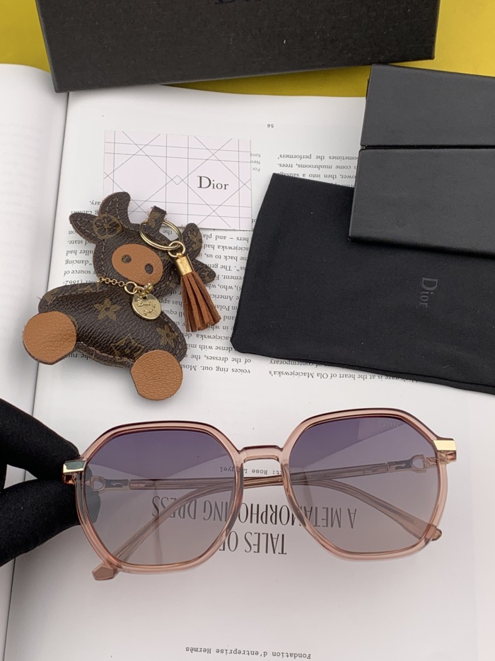 D*ior Glasses XX 20230706-106