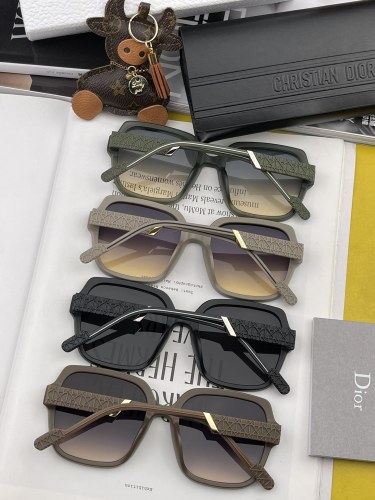 D*ior Glasses XX 20230706-29