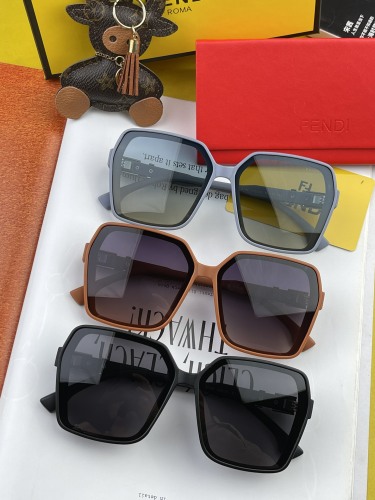 F*endi Glasses XX 20230706-43