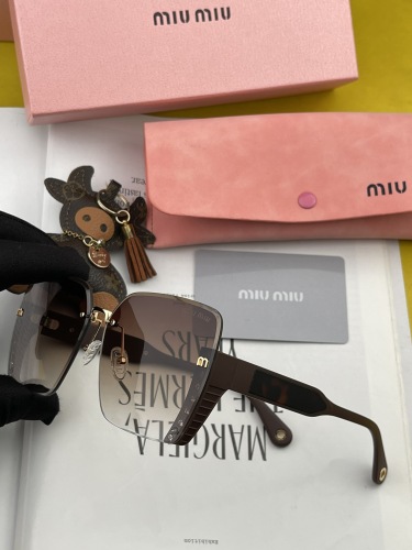 M*iu Miu Glasses Top XX 20230706-33