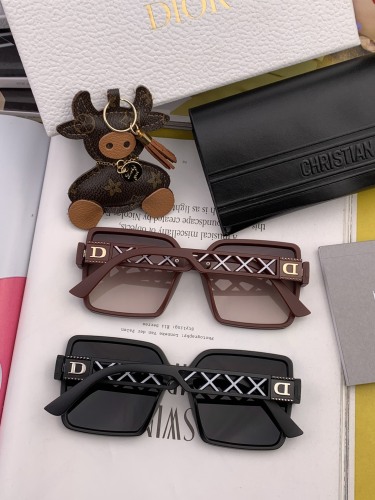 D*ior Glasses XX 20230707-21