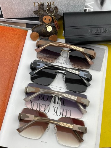 D*ior Glasses XX 20230707-9