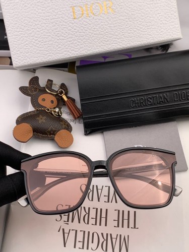 D*ior Glasses XX 20230707-20