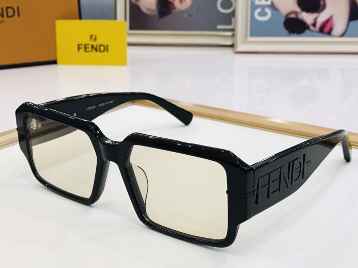 F*endi Glasses XX 20230706-89
