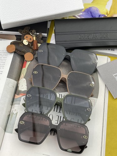 D*ior Glasses XX 20230707-1