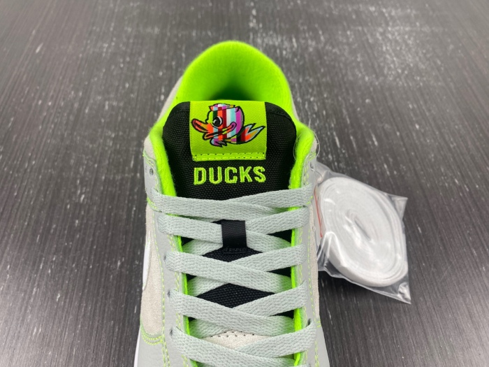 Dunk Low University of Oregon PE  FQ7260-001