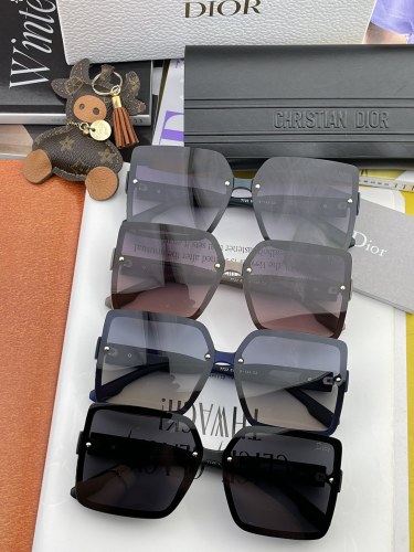 D*ior Glasses XX 20230707-5