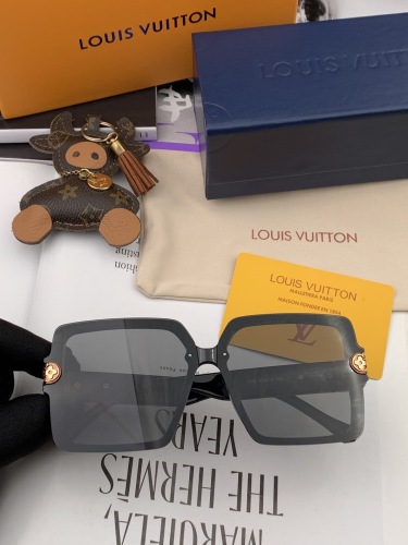 L*ouis V*uitton Glasses Top XX 20230708-42