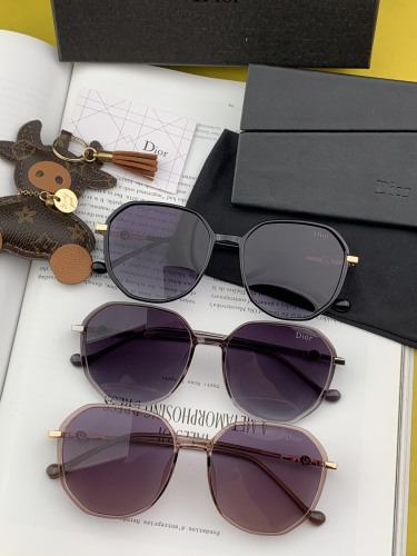 D*ior Glasses XX 20230708-69