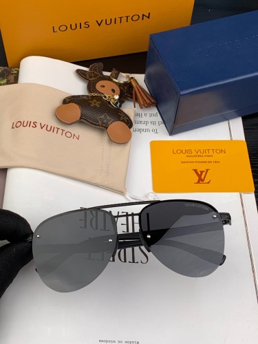 L*ouis V*uitton Glasses Top XX 20230708-77