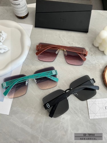 D*ior Glasses XX 20230710-36