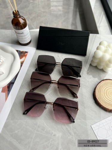 D*ior Glasses XX 20230710-21