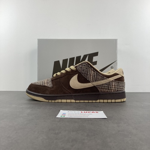 SB Dunk Low Tweed  304292-223
