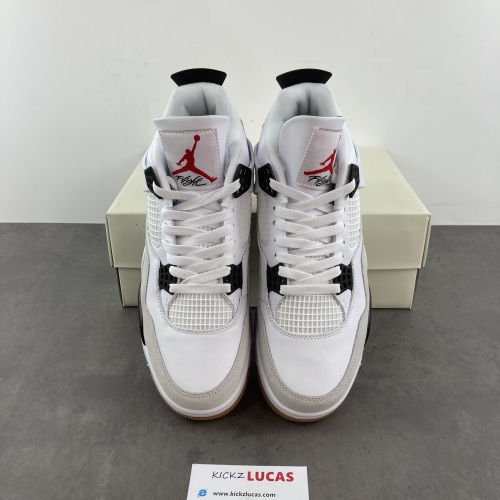 Air Jordan 4 Retro SB Pine Black DR5415-100