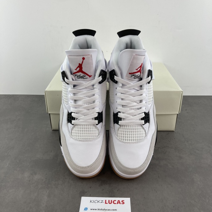 Air Jordan 4 Retro SB Pine Black DR5415-100