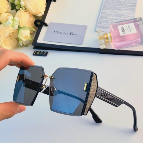 D*ior Glasses XX 20230711-33