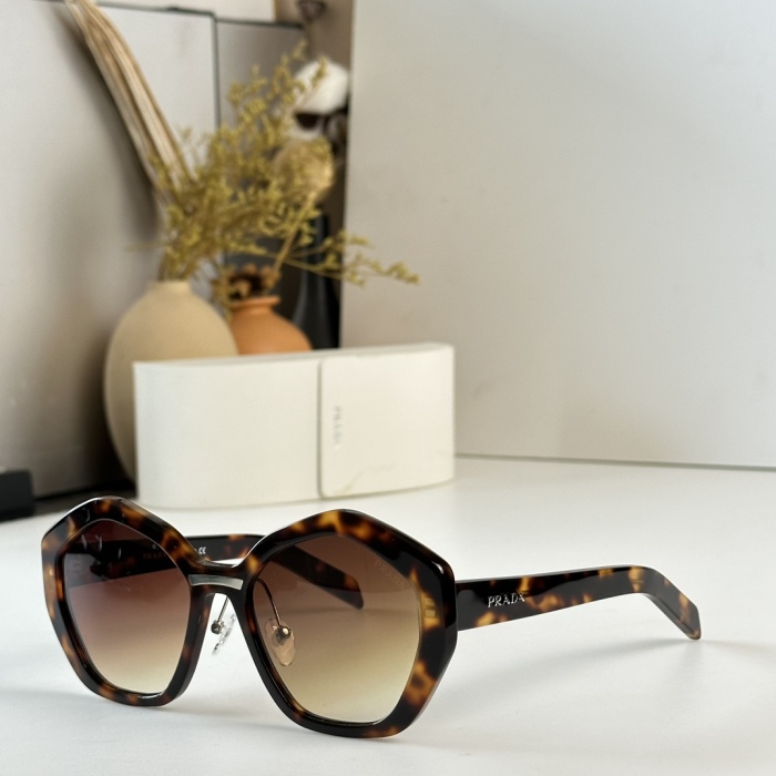 P*rada Glasses Top XX 20230711-98