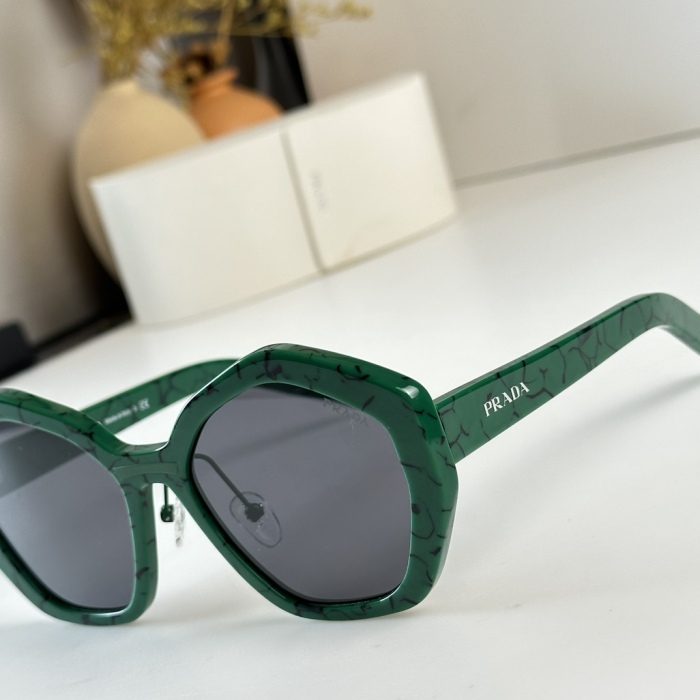 P*rada Glasses Top XX 20230711-98